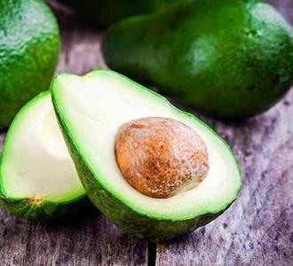خواص آووکادو – ۱۴ خاصیت آووکادو برای سلامتی و پوست